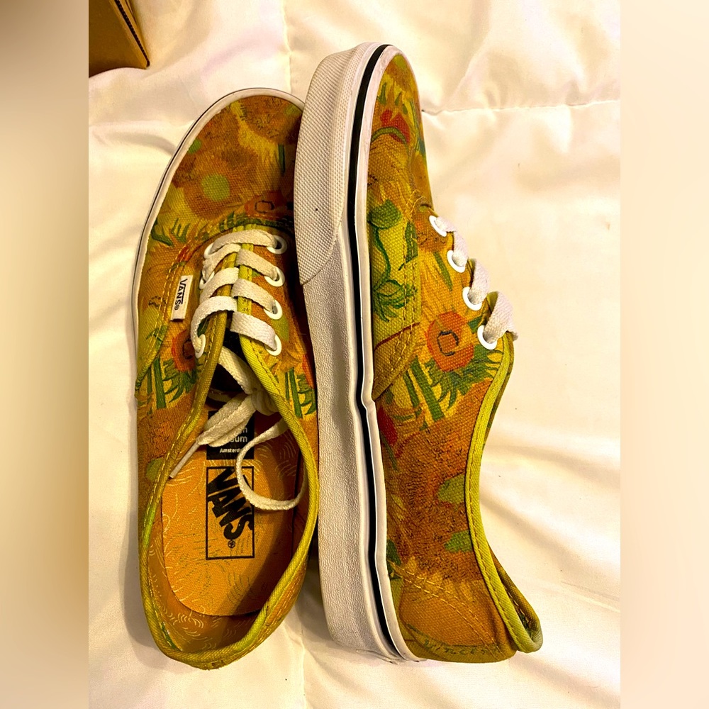 Limited Edition Vincent Van Gogh Sunflower Vans Womens 7.5